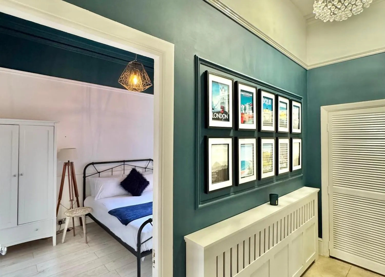 Spacious Bournemouth Apartment - Close To Town Centre And Beach - Free Parking - Sleeps 6